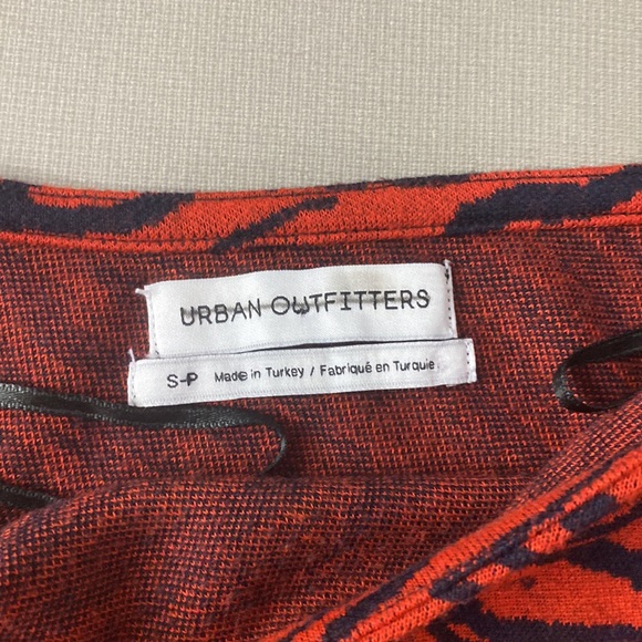 Urban Outfitter Top - Picture 6 of 6